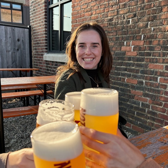 Meet your Posher, Shannon - Picture 1 of 1